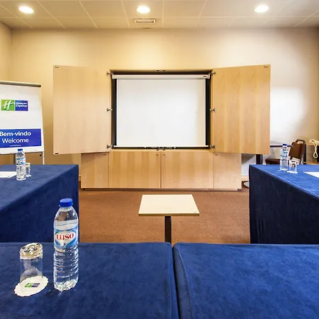 Express Lisbon-oeiras, An Ihg Oeiras
