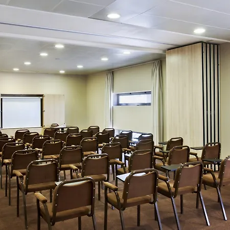 Express Lisbon-oeiras, An Ihg 3* Oeiras
