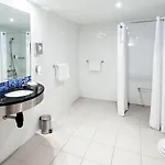 Hotel Express Lisbon-oeiras, An Ihg