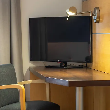 Express Lisbon-oeiras, An Ihg 3*