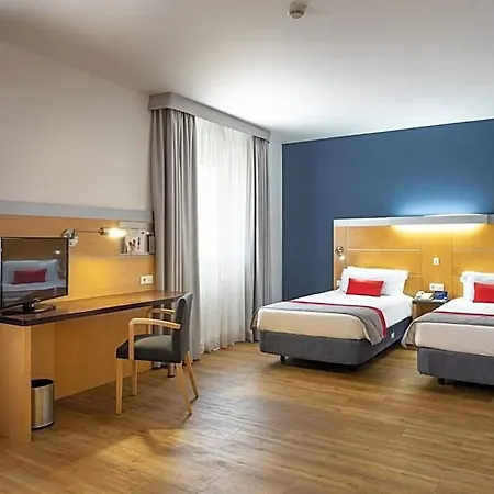 Express Lisbon-oeiras, An Ihg Hotell 3*