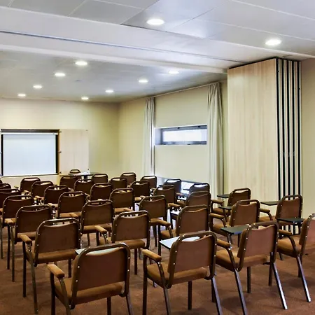 Express Lisbon-oeiras, An Ihg 3* Oeiras