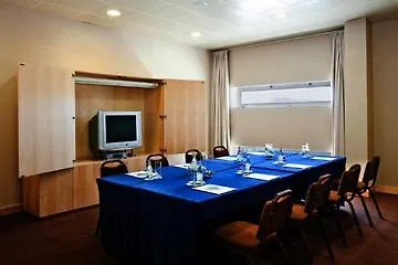 Express Lisbon-oeiras, An Ihg מלון