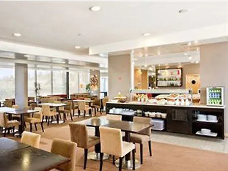 Hotel Express Lisbon-oeiras, An Ihg Oeiras
