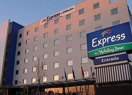 Hotel Express Lisbon-oeiras, An Ihg 3*
