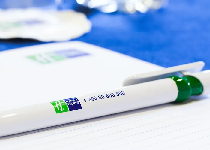 Express Lisbon-oeiras, An Ihg Oeiras