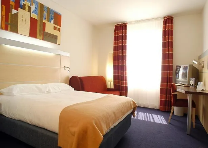 Express Lisbon-oeiras, An Ihg